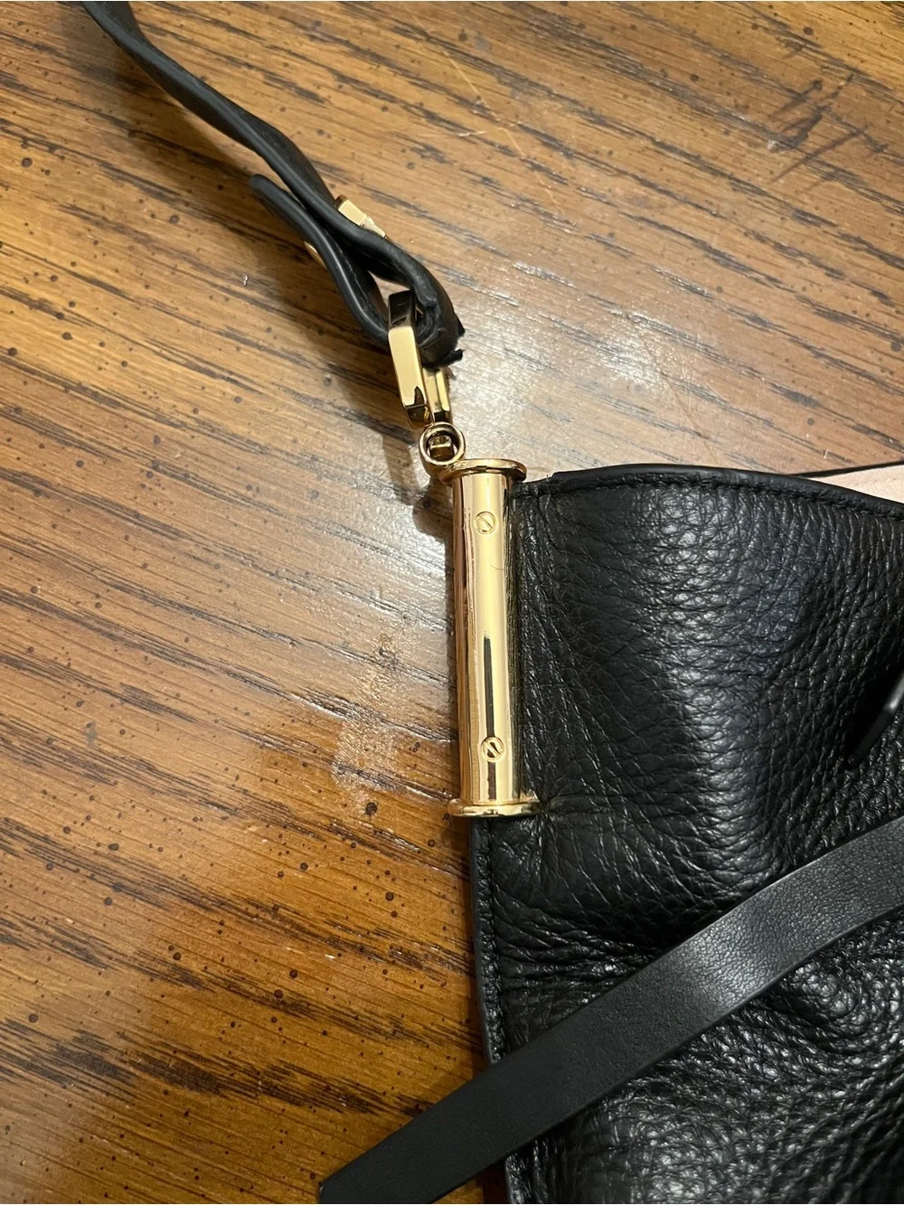 Louise Et Cie Leather Bucket bag with bow tie